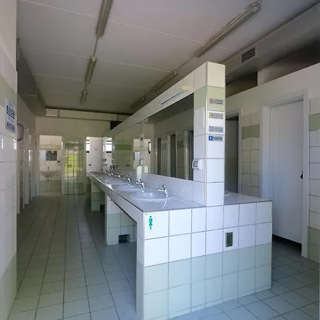 Trevisago Iris Park Κάμπινγκ 2*