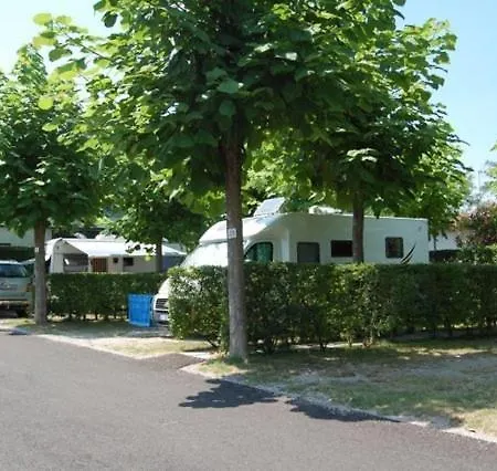 Trevisago Iris Park 2*